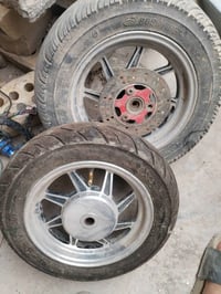 شباب زوج وياله ستيل جدد هنه وتايرات زوج جدد ب٥٠ وتك ويل امامي نضيف هوه...