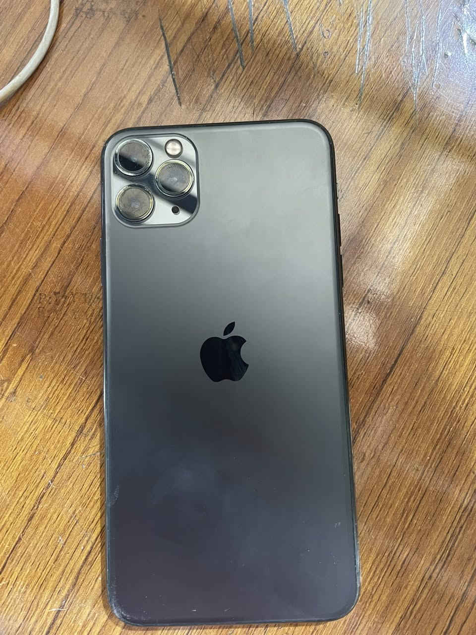 السلام عليكم
عندي 11 برو ماكس مبدل شاشه وبطاريه نوعيه كلش حلوه دبل سيم كارت ٵࢪيد مراوس ب 11 عادي بس كون يدعم الشريحه الاكترونيه


**إذا كنت صاحب هذا الإعلان وتريد حذفه لأي سبب، رجاءا أرسل رسالة إلى الدعم الفني**