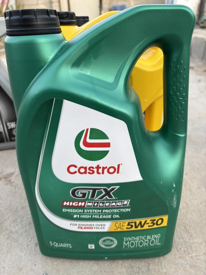 السلام عليكم توجد زيوت سيارات امريكي اصلي 100% الكمية محدودة رقم تلفون لاستفسار  ***********
