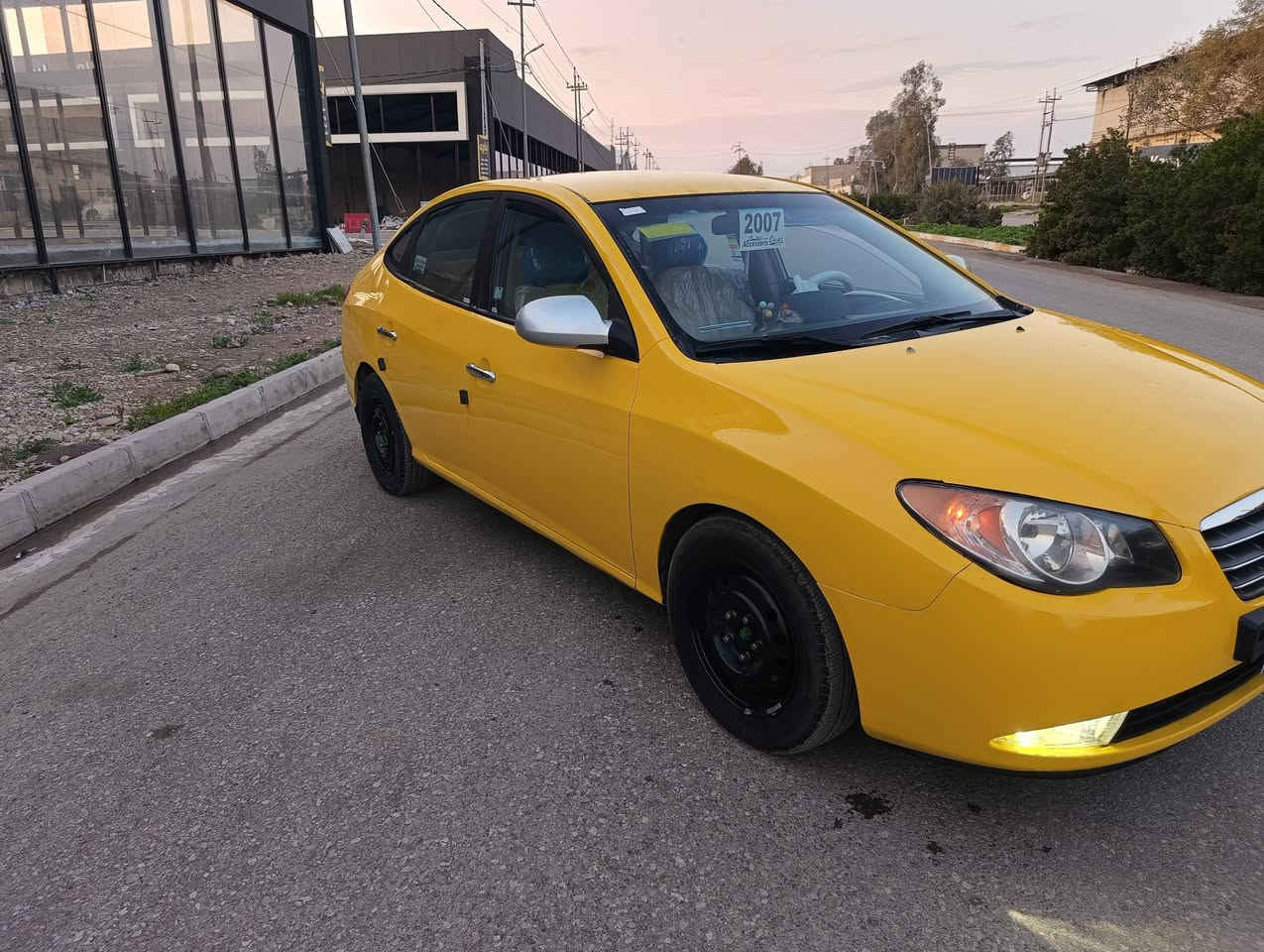 السلام عليكم مكلف بالنشر
النترا امريكي 2007 ضرر جاملغ الخلفي اليمين 
محرك 200 مال حاويه وكير شرط 
هيئه وغرامات صفر رقم اجنبي سنويه وهزه جديده شرط الوكاله والتحويل الاستفسار اكثر ***********   ***********
