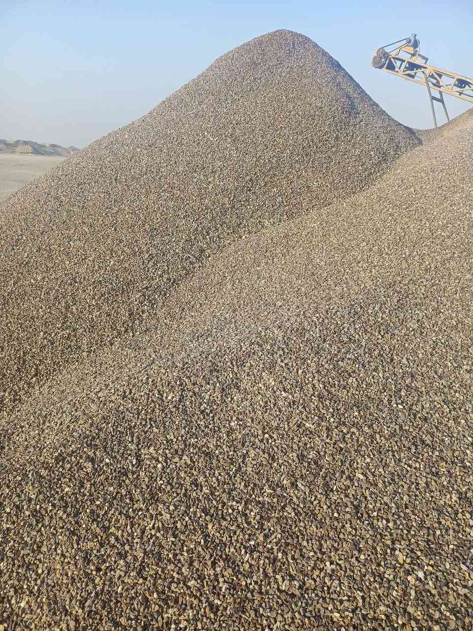 تجهيز سبيس خشن وجلمود خشن وحصو مكسر ***********
