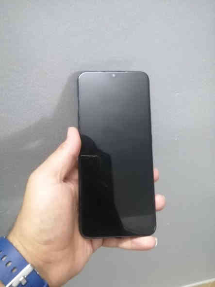 انفنكس هوت ١٠مساحه 32 مساحته
رامات ٢ ججبايت
بطاريه 6000 ملي انبير
جهاز جديد كله شغال دبل سيمكارت ويافاي كله شغال 
السعر ٥٠ وبيه مجال *********** كركوك
