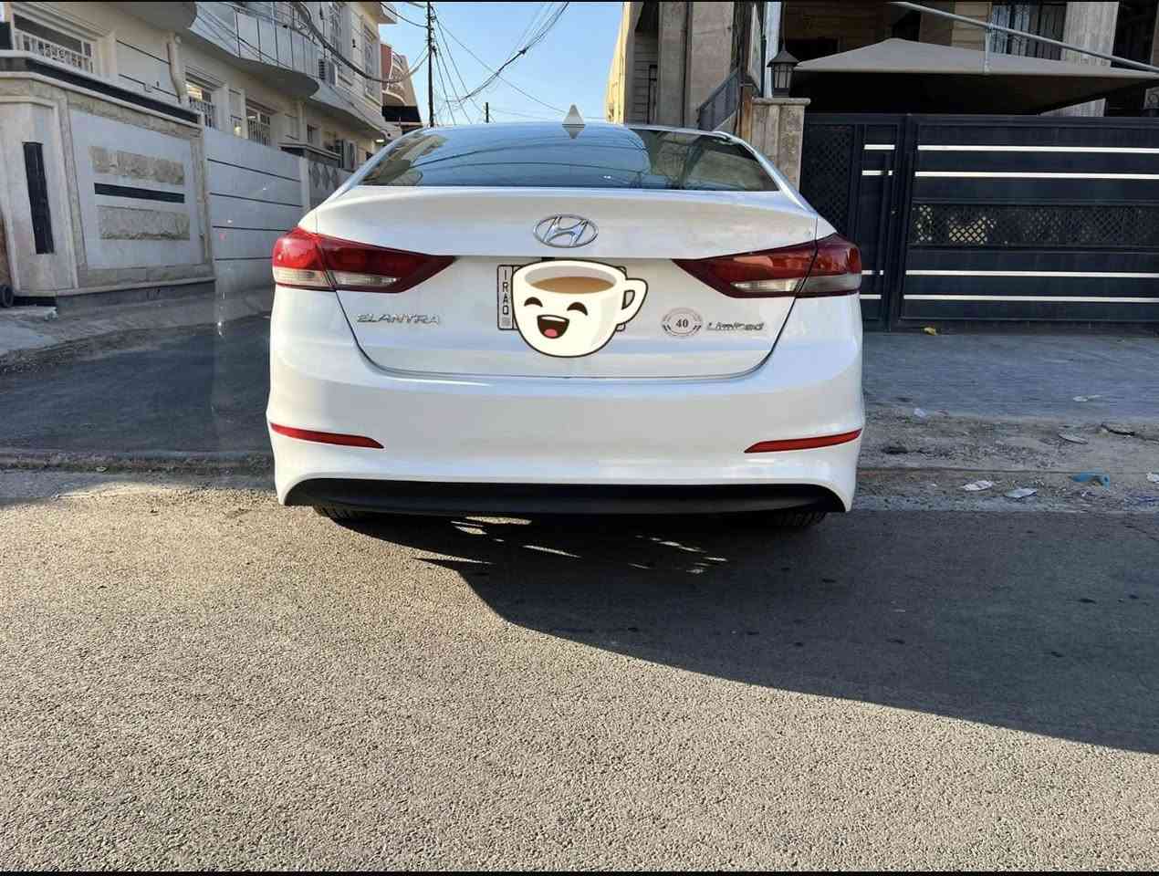 رقم بغداد انكليزي
فول مواصفات عدا الفتحه
محرك2000 دوش
السعر 132 وبيها مجال
***********
