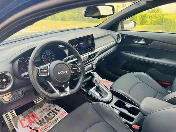 اللهم صلي ع محمد وال محمد 

كيا فورتي جي تي لاين 2024 
صفر كيلو متر 
فول  مواصفات Gt Lian
بدون ايرباك 
فتحة سقف
سايد بريك دكمه 
كشنات جلد مع ختم الشعار Gt line
كشنات الامامية تدفئ تبريد
سستم سماعات harmn kardon 
شاحنة وايرليس 
تبريد بيانو تحكم منفصل جهتين 
رادار امامي توقف ذاتي + تحديد مسار
رادار جانبي 
بصمة تشغيل مع بصمة ابواب  تشغيل عن بعد 
بك لايت لد 
رادارات للتنبية عند الرجوع  + توقف ذاتي
اضواء ترحيب عند الاقتراب
كروز تثبيت السرعة
ستيرن رياضي حرف (D)
 ثلاث وضعيات قيادة (نورمل + سمارت + سبورت)
شاشة كبيرة  8 انج + GPS+ بوصله + كامره خلفية دواره 
محرك 2000 دوش 
ويل كب حجم 17 + كت رياضي بلادي
حادثها بدون ايرباك -
صبغ قبق جنطه وبارد مكانين 
السعر 155$ وبي مجال 
للاتصال او المراسله 
***********
