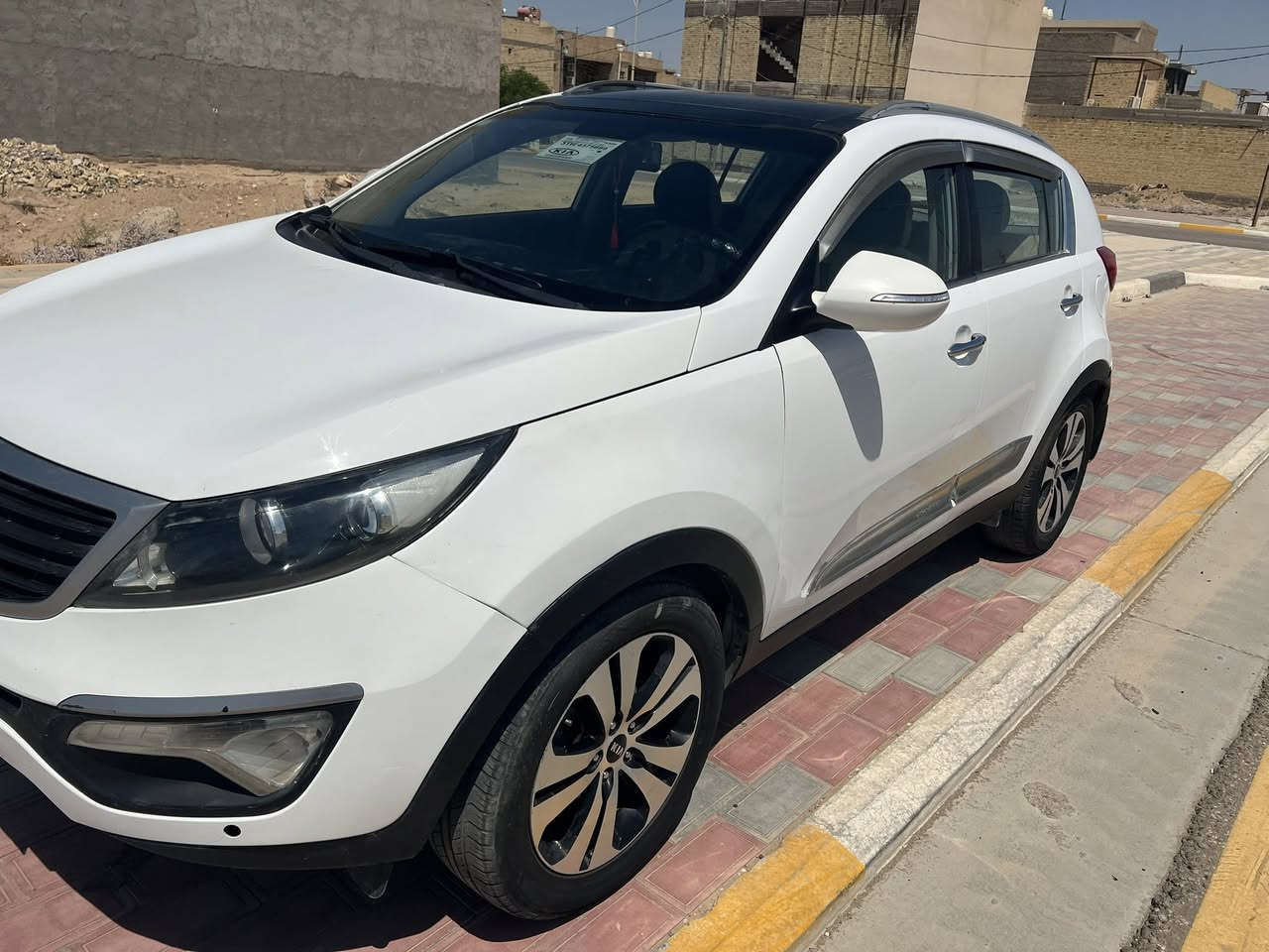 سبورتج موديل 11كفاله عامه  خليجي بيها رش جاملغ الايسر الامامي مقدار شبر  محرك 2400فول مواصفات جاهزه من كلشي بيع مستعجل 130
متواجده  في كربلاء ***********
