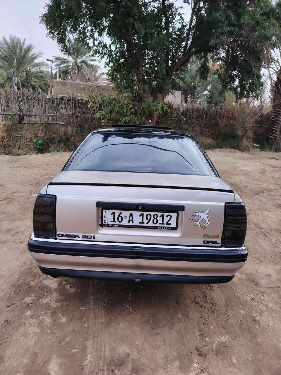 اوبل اوميكا للبيع موديل 93 محرك وكير مكفولات كير اوتماتيك تبريد شغال سنويه لل 30 بسمي السياره بلاديه لا صبغ  ولاخياس كهربائيات كله شغال فول موصفات دواخل جديده حيل بلاديه
سعر 55 وبيه مجال الشراي مكان بابل قضاء القاسم
(***********)
