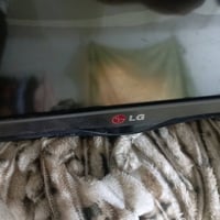ورحمه الله وبركاته  لبيع LG  ع وضعه ابيعه  استفسار 07811741252