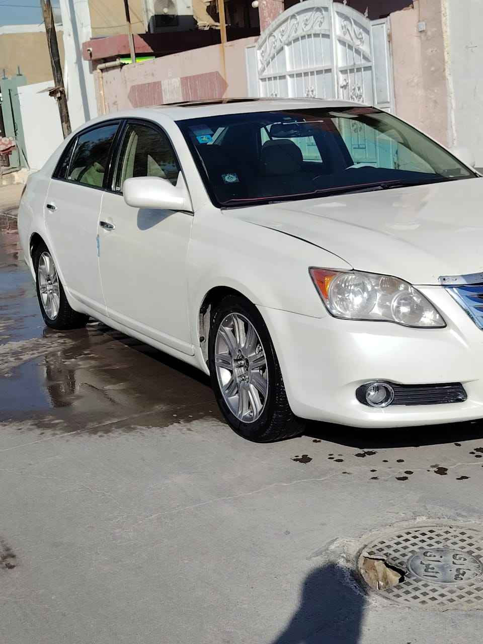 سلام عليكم افلون 2009 
3قطع صبغ 
محرك كير ب شرط تحويل أو وكال شرط 
للتفاصيل اكثر *********** كركوك, العراق
