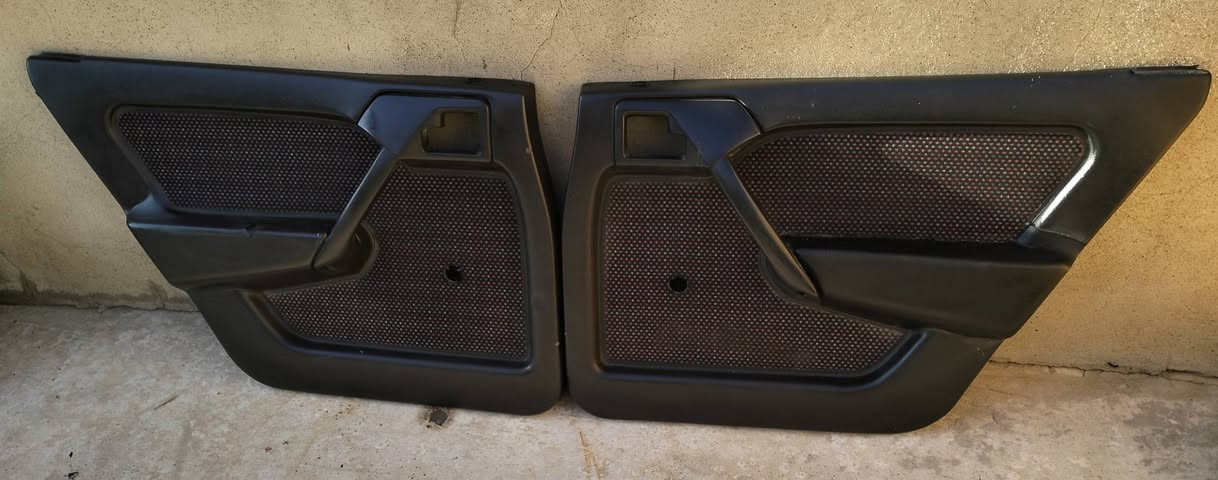 بطاين فكتره للبيع لون اسواد طخم عسلي طخم مكان موصل حي بكر استفسار ***********
***********
