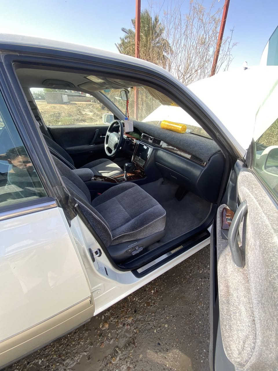 سلام عليكم ورحمه الله
راس اثور فلات رقم كركوك قرار 48 مامدفوع كمرك 
مؤديل 2000 أصل سنويه عضم عاج. مكينه كير جديد تبريد حداديه 
تخم تاير جديد بجم ابو عيون
اسياره مكينه vtt 2500 فيشه وحده
شاصي ٥١ اسعر ٦٨ وبيه مجال بسيط 
مكان اسياره النجف لاشرف مناذره 
متواجد عل فيس


**إذا كنت صاحب هذا الإعلان وتريد حذفه لأي سبب، رجاءا أرسل رسالة إلى الدعم الفني**