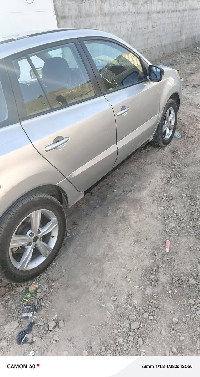 سلام عليكم رينو كوليوس للبيع2013 للاستفسار على رقم***********
