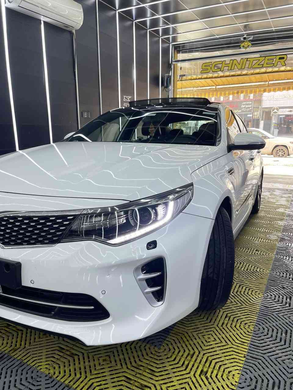 اوبتما موديل 16 خليجي جيتي لاين فول الفول 
شنو البالك بيها 
بنراما. لدامامي خليفي. 5كامرات. حساس امامي خلفي. كشنين كهرباء. حار بارد كشنات.
كشن السايق ذاكره تحديد مسار رادار امامي خلفي جانبي سايد بريك كهرباء سستم سماعات هارمن كاردن شفتات ستيرن السقف كنتاره بردات خلفيه وبعد بيها مواصفات سياره جاهزه من كلشي مكينه تخم تاير صدر امامي خلفي 
مكفوله من التبديل والصبغ فقط الدعاميه الاماميه مبدله سياره جاهزه ماشيه 177
السعر 160 وبيها مجال العنوان بغداد نفق الشرطه
للستفسار ***********
