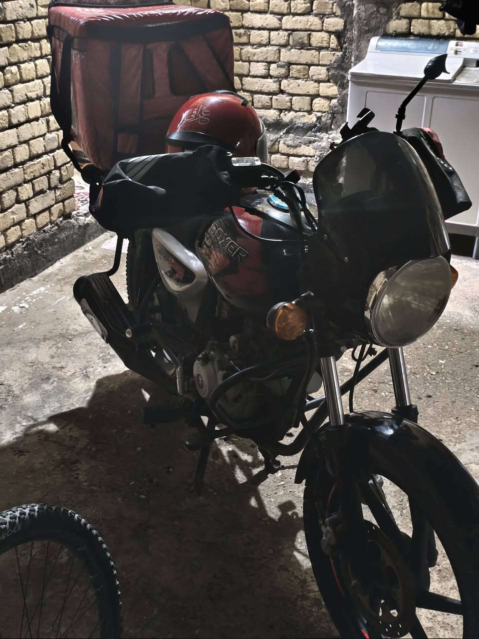 سلام عليكم بوكسر للبيع مديل 20 اوراق مفتوحه ***********
