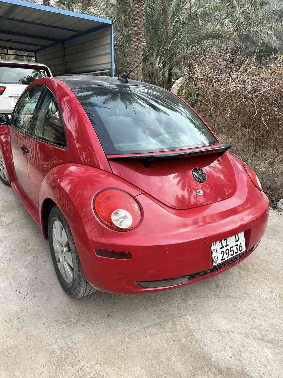 السلام عليكم  للبيع سياره بيتل موديل 2009 لون احمر رقم بغداد  فول مواصفات تحكم ستيرن فتحه بالقماره تدفئه بالكشنات مانع انزلاق حادثها قطعتين الجاملغات رش بدون دواخل الإيرباكات سليمه السعر 75 وبيها مجال مكاني كربلاء قضاء الحسينيه استفسار اكثر ***********
