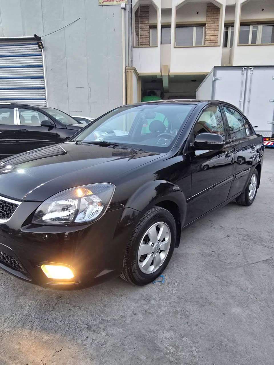 السلام عليكم كيا ريو موديل 11واردخليجي ماشية 59 الف حقيقي السيارة على  وضع الشاركة بسمنة تحويل مباشر مكينة 1600  اسبيرمانازل داخل لونين تحكم ستيرن االعنوان بغداد شارع فلسطين السعر103                                غير متواجد ع فيس                         للستفسار ***********
