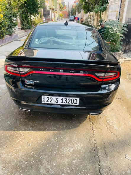 سلام عليكم دوج جارجر موديل 2023 كلين  سياره جديده. ماشيه ١٣ كيلو.  سعر 275   ستفسار عله رقم. ***********
