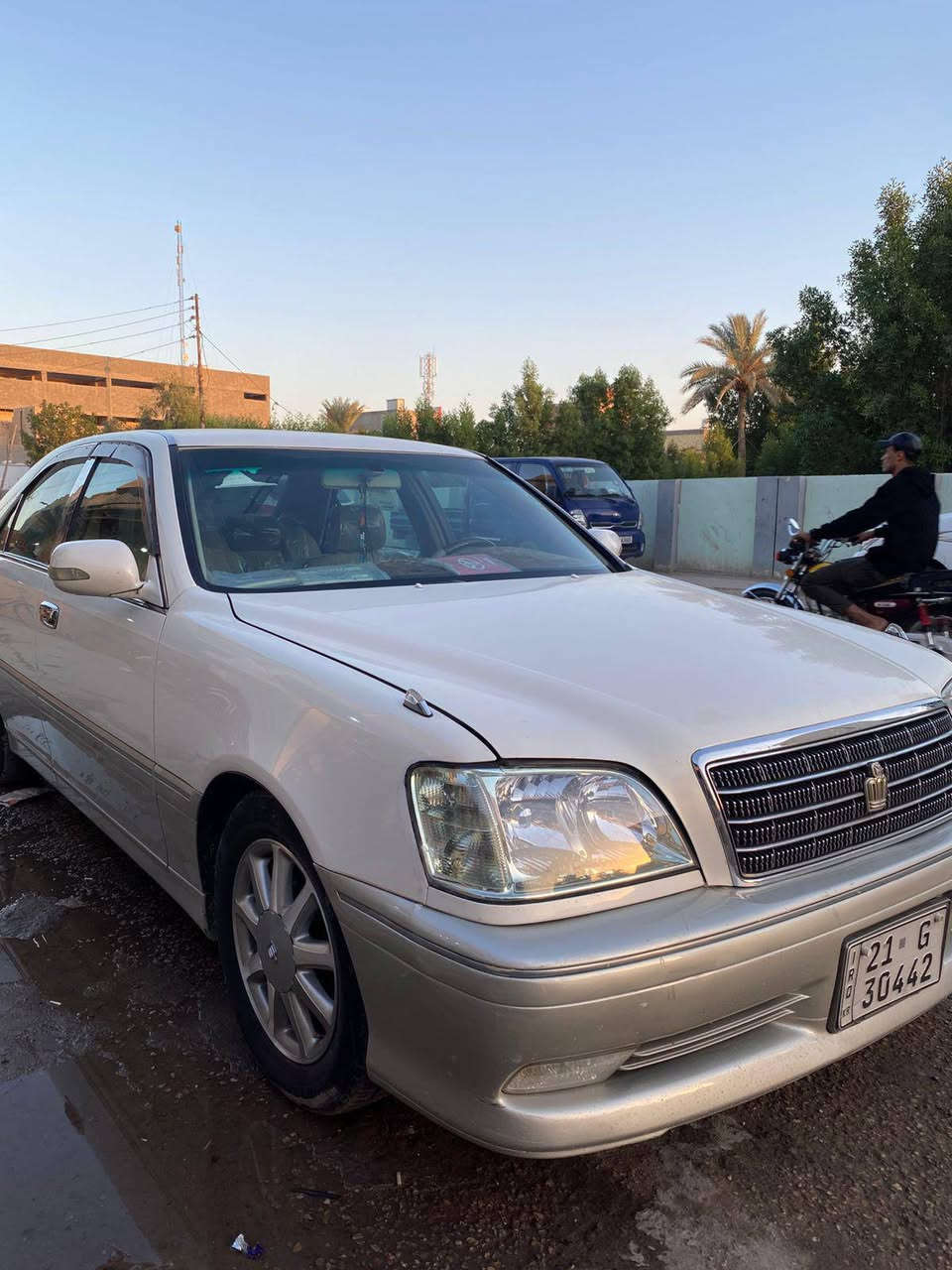 3دكم
كرستال اصل 
برده خلفيه 
مري شفط 
ويل نجمه 
كير ومكينه كفاله عامه 
ديفور الكبير شاصي 75
كفاله عامه 
كشنات كهربا ئيه 
ستيرن كهربائي 
مداور ثاني يوم
السعر 155 بيه مجال للعزاز
الخاص مغلق اتصل وتدلل 
***********
