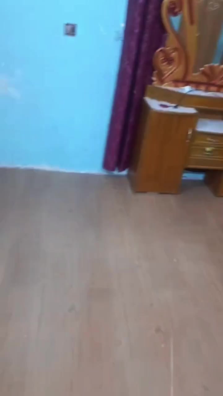 اعمال كافه ديكورات والأصباغ والباركيه لخشب ولاصق أيضا مستعدون للعمل في كافه محافظات العراق ***********
