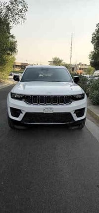 جيب لاريدو  5 راكب  الموديل : 2024. (وارد امريكي) .  المحرك : V6.  3.6...