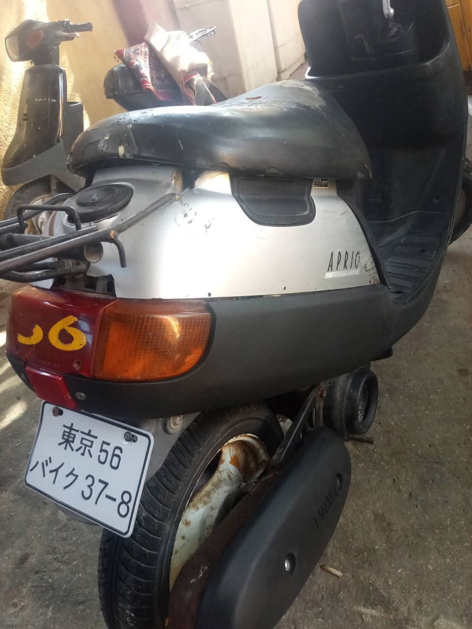 سلام عليكم بطه مديل 2000بلاديه ونضيفه كله شغاله سلف هندر شاصي مكفول مكينه مره وحده مفتوحه  السعر 190وبيه مجال مكاني كربلاء الحر الرقم ***********
