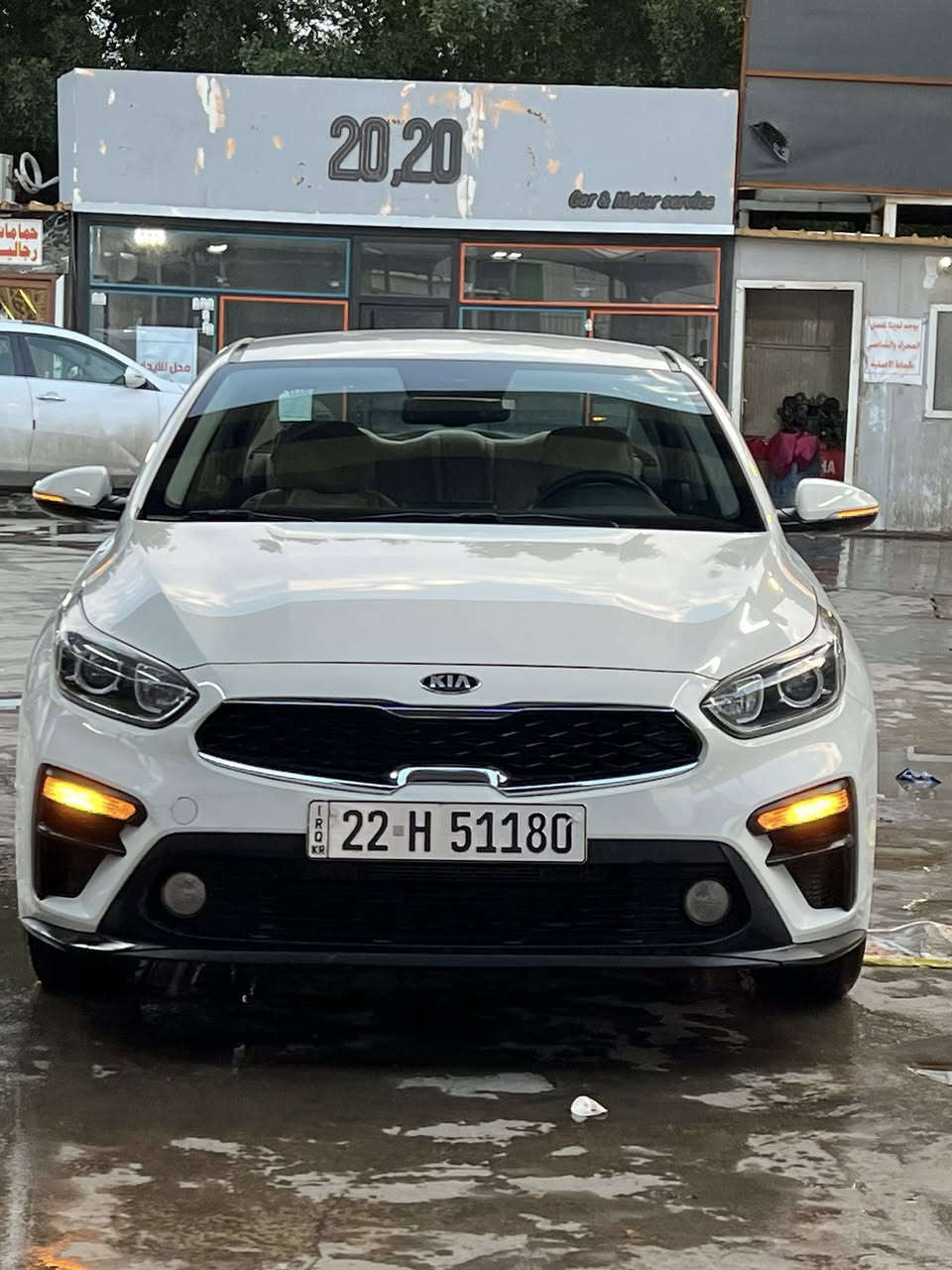 السلام عليكم 
سيراتو ٢٠١٩
خليجي كفالة عامه سونار مرفق ب منشور
فول مواصفات عدا الفتحه
ماشية ١٠٨ ألف حقيقي
سبير ما نازل 
تحويل ثاني يوم
محرك ١٦٠٠
مكاني بغداد قرب علوة الرشيد
السعر ١٥٤ 
للاستفسار
***********
***********
