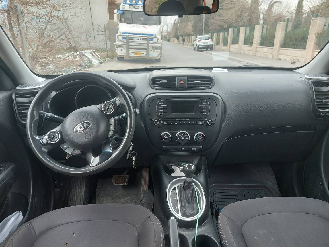 كباسؤل موديل 2016 رةنك سبى 66هةزار رؤيشتية 5بارجةى سبوغى امريكاى هةية بةس بةمبى ليدراية .رقم سليمانية سيارةكة لةهةوليرة .نرخى .99$ مةجالةكى كةم .ت   ***********  
كيا سؤل موديل 2016 ماشية 66الف بية 5قطعة سبوغ أمريكا بدون دواخل رقم سليماني. مكان سيارة اربيل سعر 99$.ت.*********** أربيل, العراق
