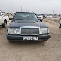 مارسدس ستيشن • ١٩٨٩ • رقم دولي