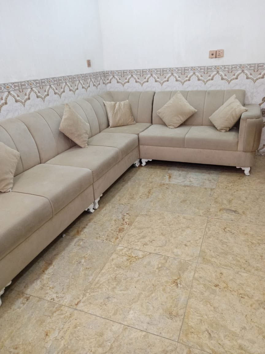 يا الله السلام عليكم

تخم  ديوان يخبل كلش نضيف توصى جبته( تزكام ) يحتوي على ٩ مقاعد انضف من الصور بعد سعره ٦٠٠ مكاني بغداد وشكرا


**إذا كنت صاحب هذا الإعلان وتريد حذفه لأي سبب، رجاءا أرسل رسالة إلى الدعم الفني**