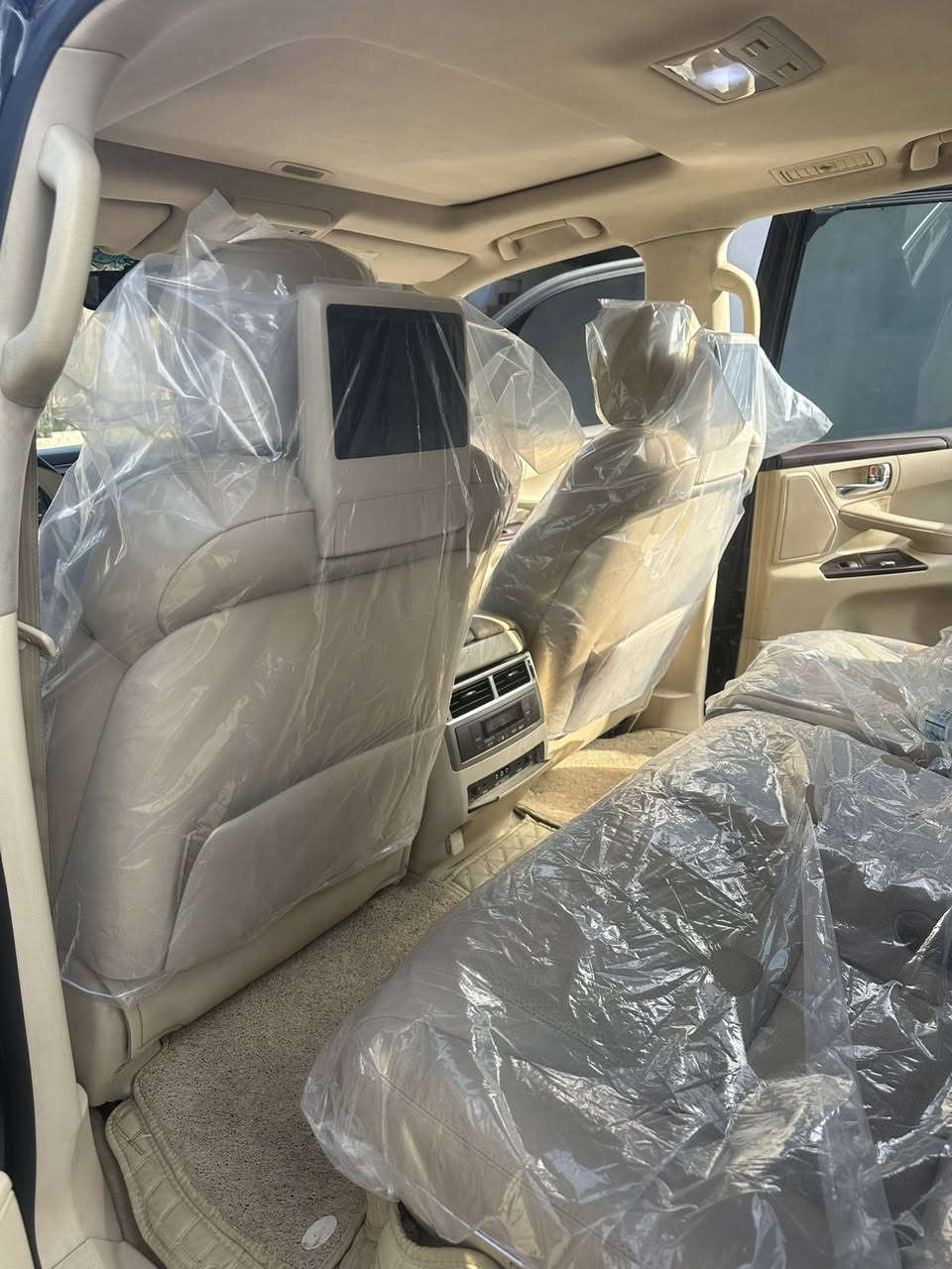 الكزز موديل 2012 جديده حيل بيهه ربع باب صبغ شبرين موجود سونار    بيهه كتاب تظليل بل سنويه من المروروباج تظليل     ماشيه 170 كيلو متر مكينه ما مفتوح برقي بسياره ما مفتوح  موصفات فول بريم رقم شمالي  سنويه الحد 2030 كله جديد وكاله تحويل  السعر 365وبيهه مجال  على رقم *********** العنوان ديالى  حيل حيل جديده سونار مرفوق ويه صور وهذا رقمي ثاني ***********
