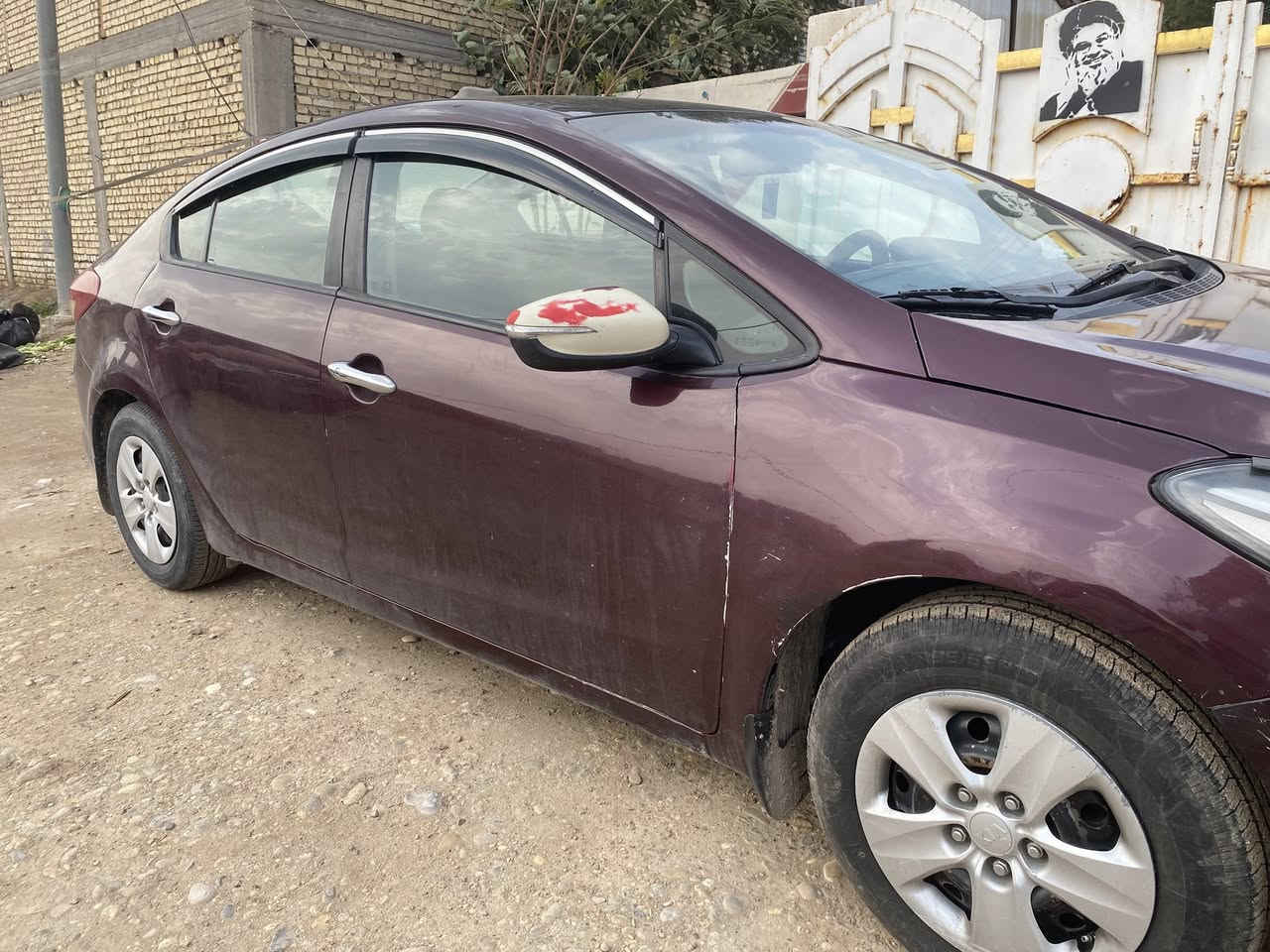 كيا فورتي موديل 2017
صبغ حزام 

رقم اربيل بأسم عربي تحويل او وكالة 

مكينة 2000 

كير مكينة جدد 

سنوية جديدة

منضومة زنون  

تخم تاير 

حدادية جديدة 

السيارة جاهزة للاخير 

السعر 102 وبيها مجال 

واسط العزيزية 

للاستفسار اكثر 

***********
