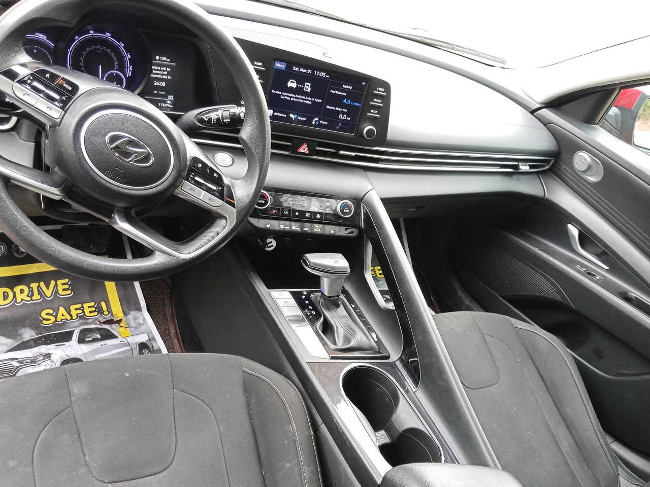 سلام عليكم 
النترا 23 هايبر وارد امريكي
قطعتين بنيد وجاملغ 
السعر 142 وبيه مجال حگ الجيه
***********
