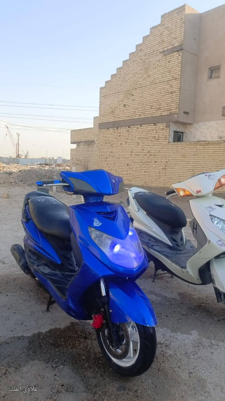 سلام عليكم
سكنس فحل
مال رمبه اني منزلها بيدي يشهر 8
دراجه كلش جديده 
مكينه جديد
زوج تايرات جدد جلاتين
حته القايش جديد
اشاير لد 
لون ازرق مميز
صدر امامي خلفي جديد
كهربائيات كلها شغاله
مبينه النضافه 
سعرها بلااش600وبيها مجال
اوراق كامله
مكان بغداد الغزاليه
***********
***********
