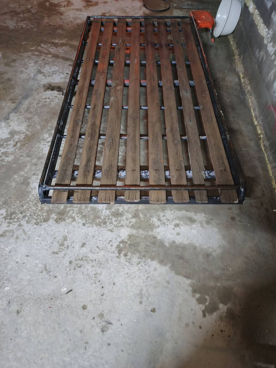 السلام عليكم سيبايه مال بسته للبيع السعر 75مكان بغداد رقم استفسار ***********
