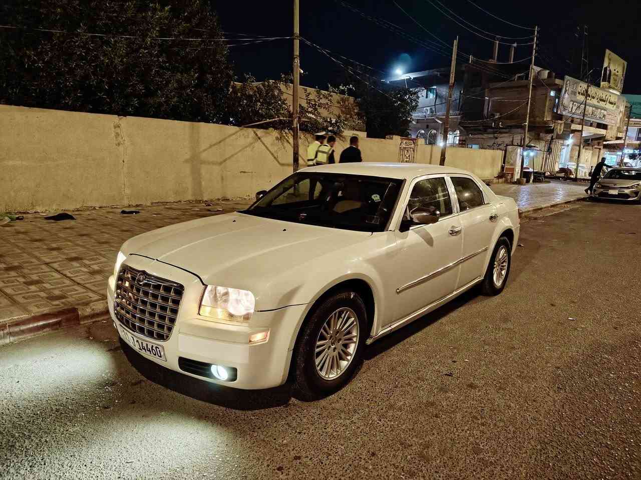 أوباما 2009
باسمي تحويل ثانيوم رقم بغداد جديد نكليزي
محرك 3500
كير محرك شرط
حداديه خير من الله
دواخل جديده
سياره مامشتغله خط ستخدام شخصي

بيه قطعتين تبديل باب وجاملغ بجهت العبري فقط

السعر121 بيه مجال قليل  ***********
