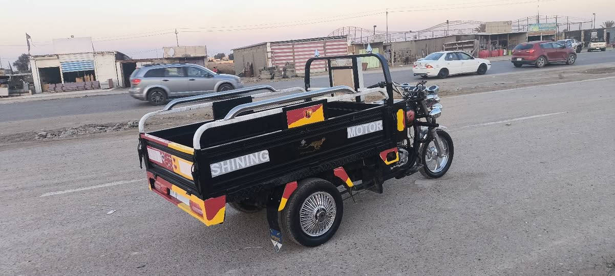 سلام عليكم ستوته للبيع موديل 20محرك 23مابيه اي نقص كفاله عامه  تخم تاير  نكره سلف اوراق اصولي سعر مليون و 400وبيه مجال المكان بابل شوملي رقم ***********///***********
