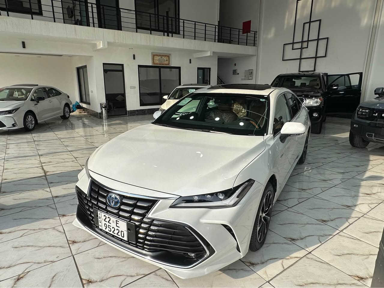 تويوتا أڤلؤن
موديل-2024
تجميع-صينى
مواصفات-فول- 
كيلومتر-11000
محرك-بزين-هايبريد
0750 711 5442
0772 152 5442 أربيل, العراق
