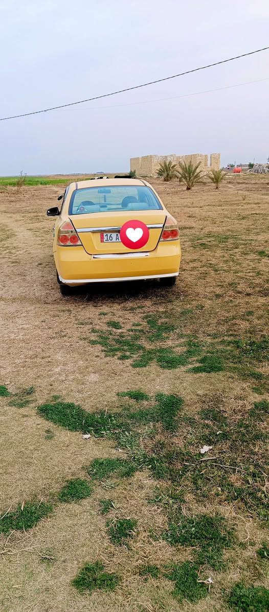 افيو تكسي للبيع او مراوس سياره جاهزه. ترايك وين ماتريد  محرك  وكير كارتون توني شادهن  تبريد ثلج 
سياره جاهزه عوزه  ترتيب الصندوك فقط  لان بيه ضربه  السعر ٤٣  العنوان ذي قار. قضاء النصر 
***********
