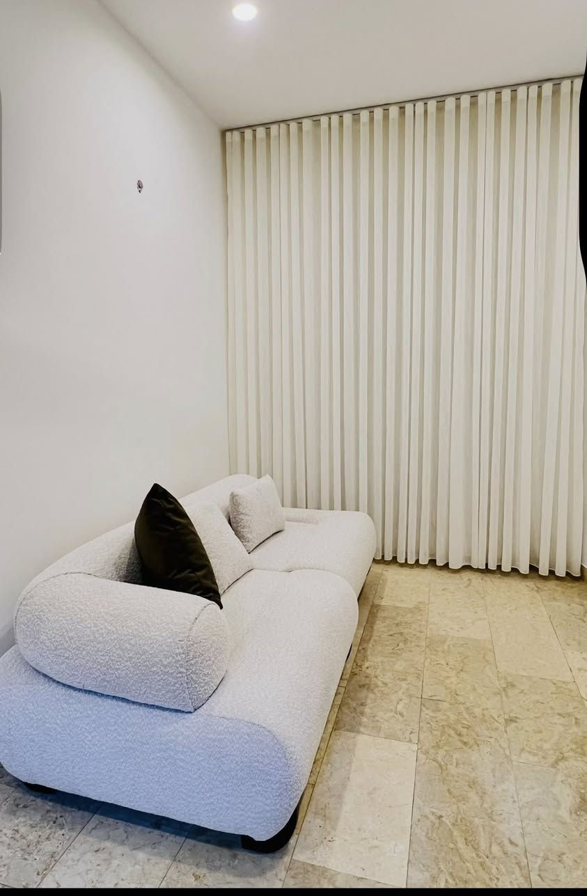 السلام عليكم
نقدم لكم جزء بسيط من عملنا وبخدمة الجميع 
يتوفر لدينا أحدث ألاقمشه والموديلات التركيه الحديثة انواع التولات والاقمشة والستائر الزيبرا والجالوزي التفصال حسب الطلب وضمان بجودة العمل وبخدمة الجميع 
عملنا داخل وخارج بغداد وبخدمة الزبون 
الفرع الاول الشورجة سوق دانيال
الفرع الثاني بغداد شاطئ التاجي قرب جسرالمثنى مجاور جامع برابوالدين 
للاستفسار ***********عبدالله الجبوري 
***********احمدالمشهداني
