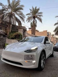 تسلا Yلونك رينج موديل 2023 كامله بدون نقص  • سقف بانوراما ( كامل على ط...