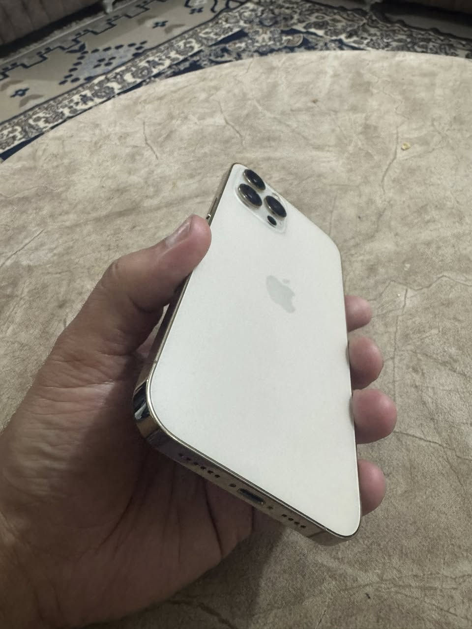 ايفون 12برو ماكس 

ذاكرة 128

بطارية 73

جاهز كلش نضيف ما مفتوح ابد  

السعر 400 الف 

المكان الزعفرانية

الاستفسار ***********
