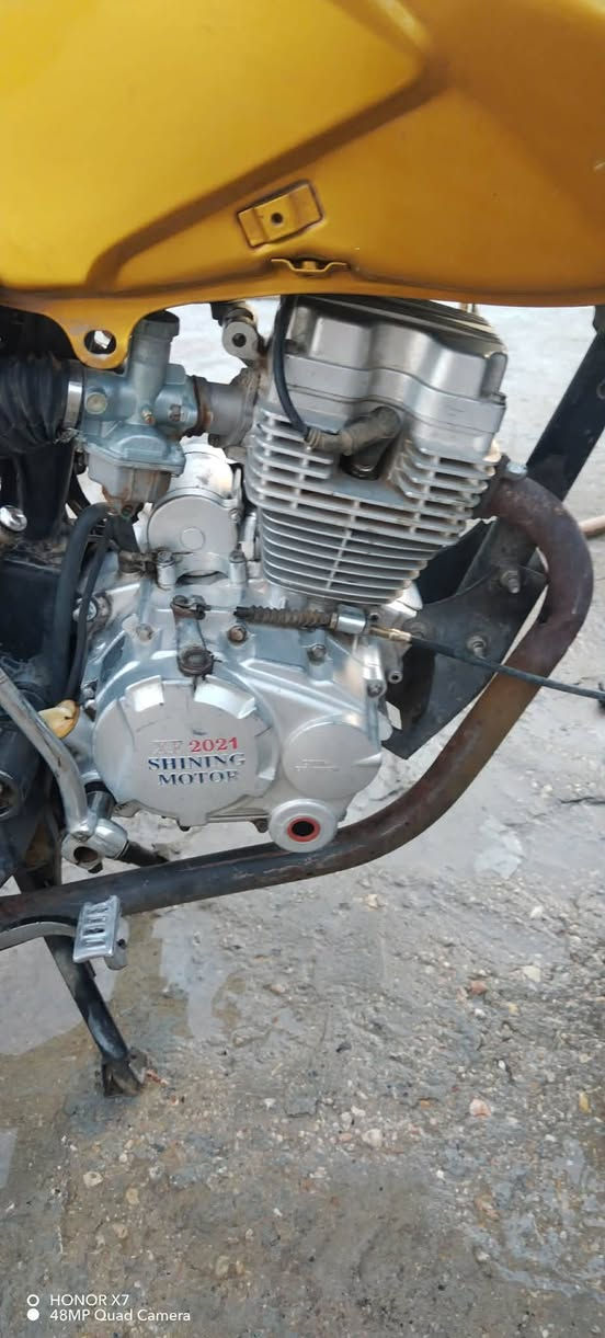 السلام عليكم دراجه دايون بطح محرك. جمره سوبر جديد كفاله عامه كهربائيّ فول والباقي. كدامك. موديل 14اصوليه.مراوس بنامه برو من 20 فمافوق. او بارت نضيفه.. مكان دوايه. لاستفسار ***********
