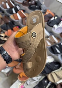 شحاطة رجالي ستايلر • تنزيلات جملة • كارتون ١٢ قطعة