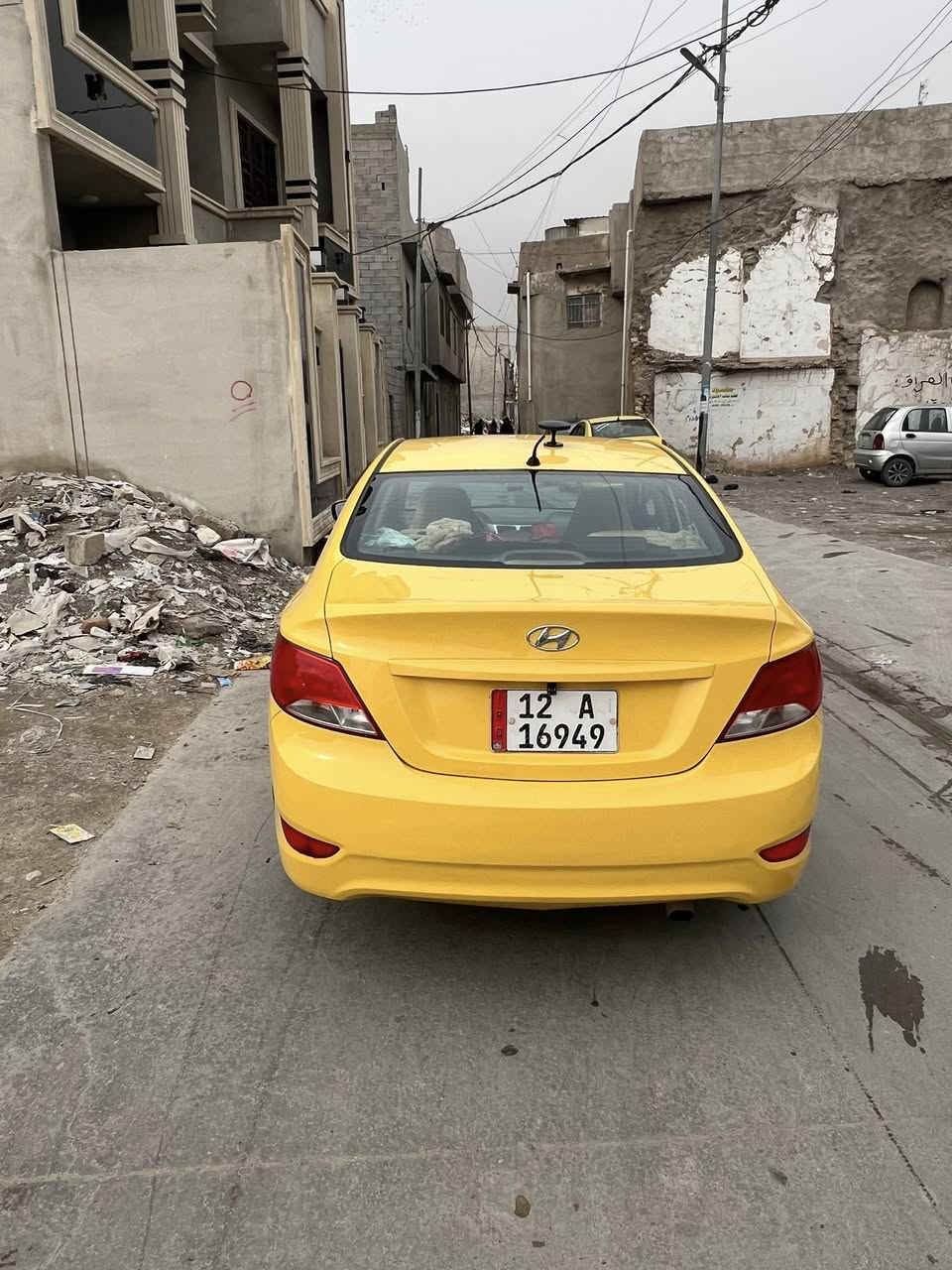 سلام عليكم اكسنت لبيع موديل 2016 سياره صباغ جديد بيها طلقطت مال تكسي معجون شي قليل ضرها بس بوند فقط مابيها دخول فول سيار ماعدا فتح تكمت سترين اربع دسك شاشه كاميرا  لايت زينول  محرك بديت صارف سياره بسمي اني شرعي شرط تحويل هيه وغرامت صفر  سعر 90بيها مجال خاص ماموجود خبر ع رقم فقط ***********
