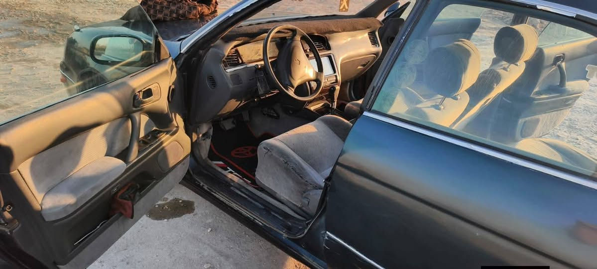 للبيع بطه موديل 92 رقم واسط انكليزي باسمي هزه جديده حداديه خلفيه وامامي نفض كير اكسل كهربائيات كلها شغاله منظومة زنون دواخل جديده   ابطاين ودشبول جدد مصبوغه عام اثر جراد مكفوله من الكص والنقل والكلبه والضربه القويه تخم تاير السياره بيها بخار بالمكينه ابيع بدون مكينه حتى لا تعبني ولا تعبك كلشي بيها مكفول بيها ما عده المكينه السعر 40 وبيها مجال لشراي مكانها واسط العزيزيه
واتساب ***********
