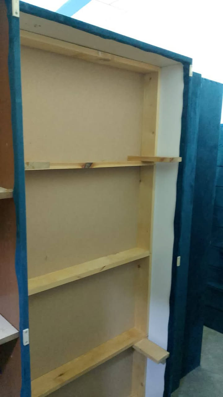 جرابي نفر
جديد مامستعمل 
السعر 65
***********
***********
معرض الزهراء نهاية شارع البعث
