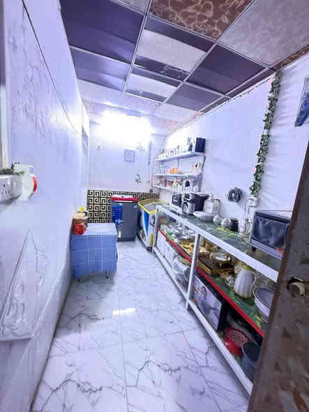 بيت ركن للبيع مساحه 400 متر طابو صرف زراعي يتكون من 3 غرف منام وهول كبير و استقبال وديوانيه وصحيات وحديقه وكراج  البصرة شط العرب باب الهوى الجزيرة الرابعه خلف مدرسة الجزيره الرابعه للاستفسار الاتصال او واتساب ***********
