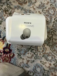 سماعات سوني • غير مستخدمة • دار بنديهكان