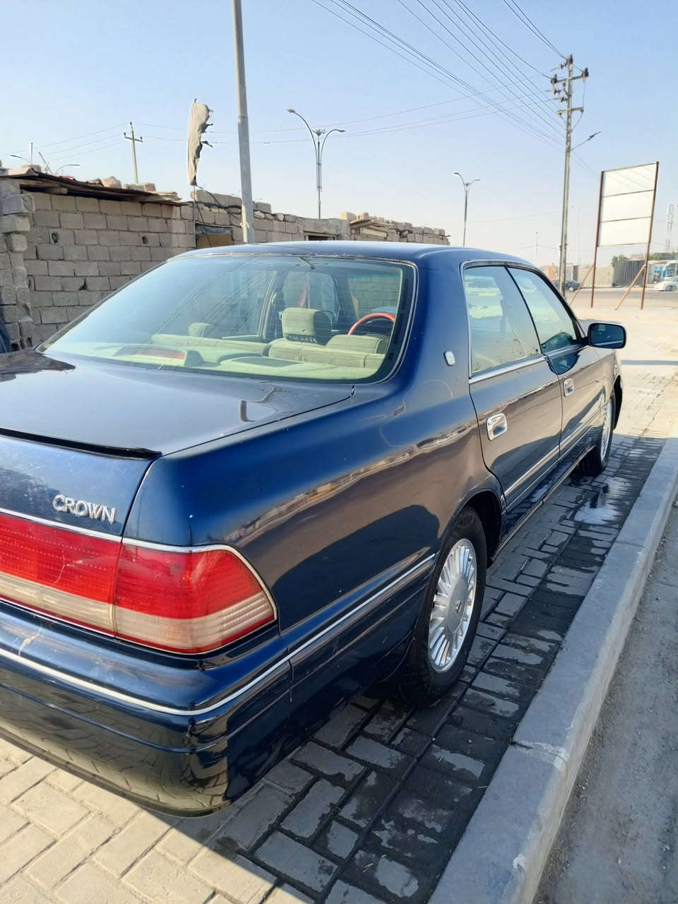 يالله سلام عليكم راس الثور نيلي موديل 1996 سياره كفاله عامه من الكص والنقل والضربه والرسميات كافه صبغ بس دعاميات الباقي كفاله سياره تبريد ثلج تخم تاير حداده كلها جاهزه من الطول الطول السياره السعر 88 الهاتف*********** مكاني بصره
