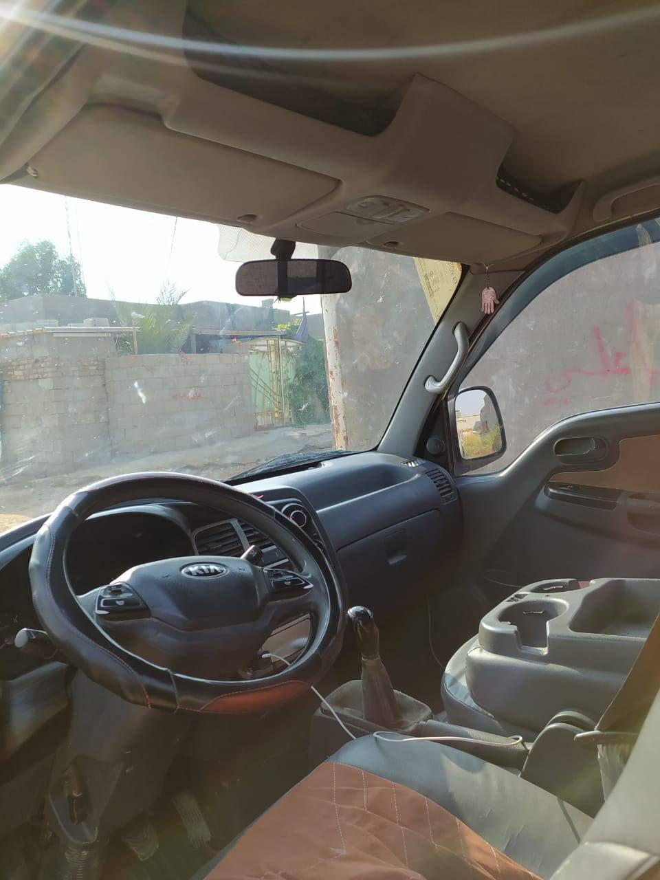 السلام عليكم للبيع فقط موديل 18 رقم بابل سنويه جديده إنكليزي بإسمي باقي بس الوحات ممستلمهن سياره مكفوله من الصبغ والتبديل ماعدى الدعاميه الاماميه مبدله كير محرك تبريد حداديه خير من الله مكان بابل المحاويل السعر 
118 بيه مجال بسيط للاستفسار الاتصال ***********
