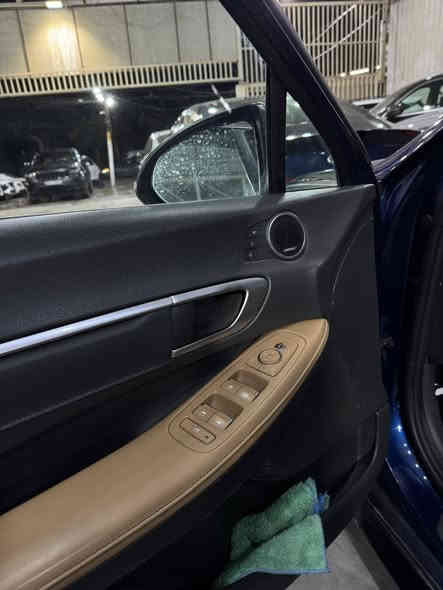 سوناتا موديل 2020 – فول الفول 🔥

✨ المواصفات:
 • محرك 1.6 Turbo اقتصادي وقوي
 • 3 وضعيات قيادة: سبورت / نورمال / إيكو
 • كاميرات 360° رؤية كاملة
 • بانوراما
 • قيادة ذاتية + تحديد مسار
 • شاشة ديجيتال كاملة
 • تشغيل وقيادة بالريموت
 • كشنات حار / بارد
 • ستيرن حار
 • فول مواصفات بدون استثناء ✔️

📋 تفاصيل السونار:
 • ضرر: بابين + جام خلفي فقط
 • كلشي مكتوب وواضح بالسونار
 • السيارة على المواصفات الأصلية المذكورة أعلاه

🚘 سيارة كلش حلوة ونظيفة وما تحتاج أي صرف
جاهزة للاستخدام فوراً 🌟

للاستفسار:
📞 ***********
